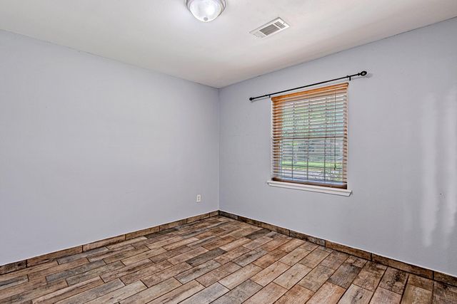 2710 Burke Road, Pasadena, TX 77502