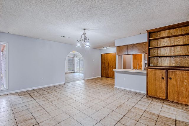 2710 Burke Road, Pasadena, TX 77502