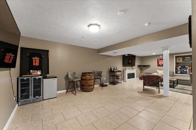 12 Harry Reinert Drive, Melbourne, KY 41059