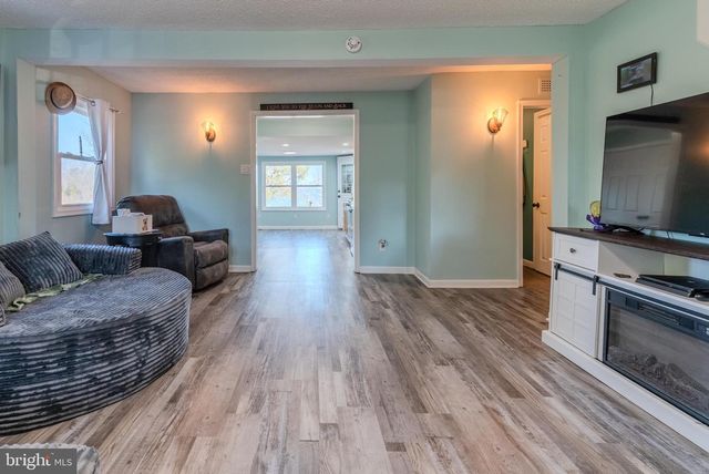 26484 PENINSULAR DR, Hollywood, MD 20636