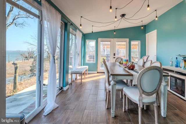 26484 PENINSULAR DR, Hollywood, MD 20636