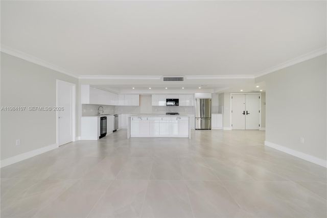 1 Grove Isle Dr A904, Miami, FL 33133