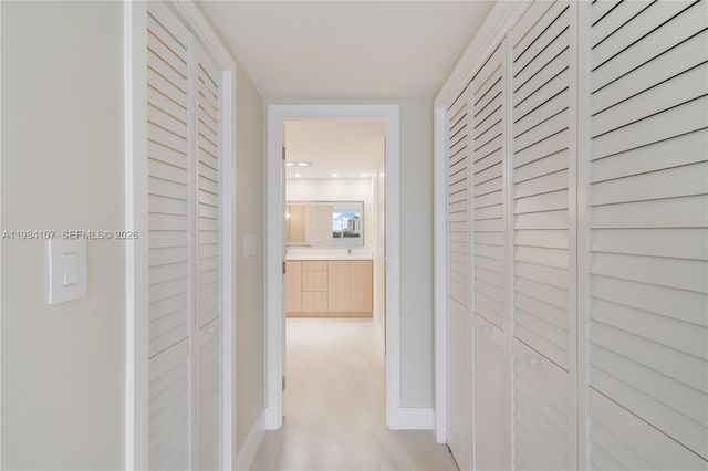 1 Grove Isle Dr A904, Miami, FL 33133