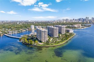 1 Grove Isle Dr A904, Miami, FL 33133