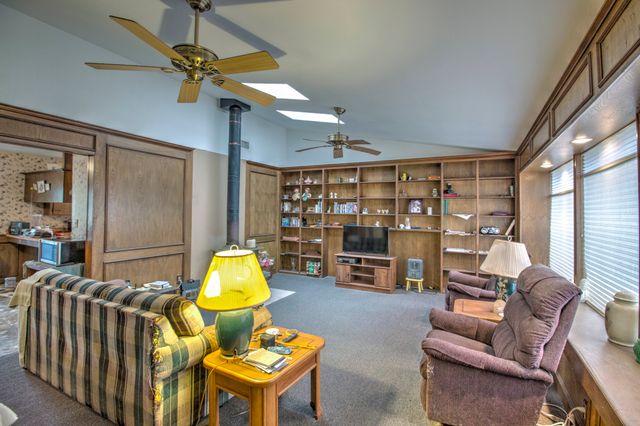 141 County Road 1215, Quitman, TX 75783