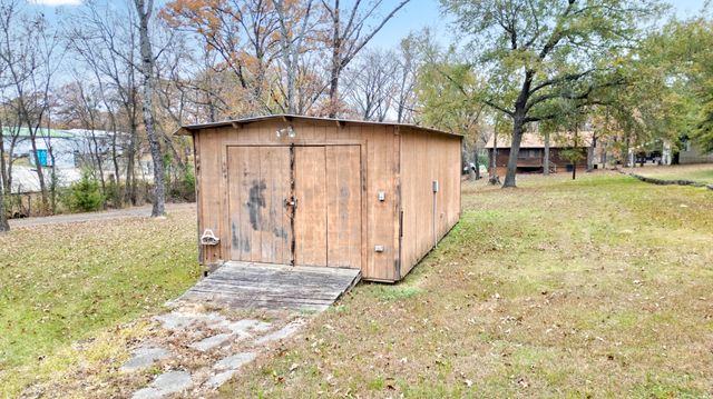 141 County Road 1215, Quitman, TX 75783