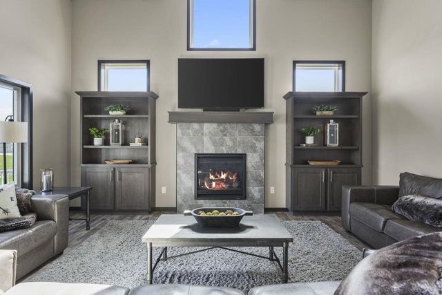 733 Maple Drive, Mount Horeb, WI 53572