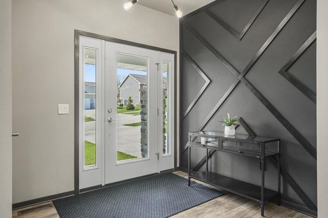 733 Maple Drive, Mount Horeb, WI 53572
