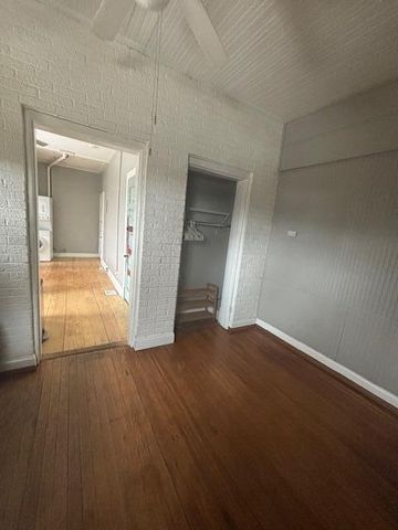 1002 Aurora Avenue 2, Lexington, KY 40502