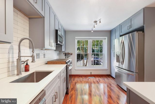 7415 DUDDINGTON DR, Alexandria, VA 22315