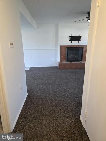 610 POTOMAC VALLEY DR, Fort Washington, MD 20744