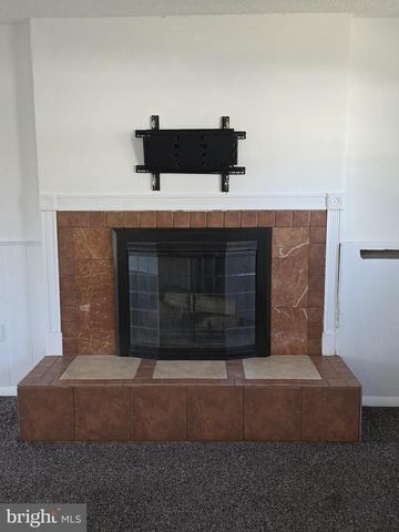 610 POTOMAC VALLEY DR, Fort Washington, MD 20744