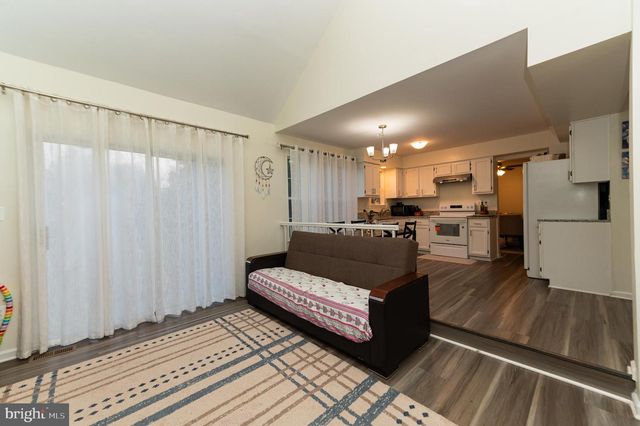 5534 SHIPLEY CT, Centreville, VA 20120