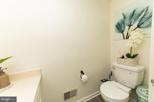 5534 SHIPLEY CT, Centreville, VA 20120