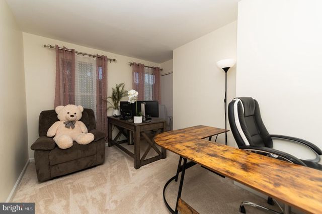 5534 SHIPLEY CT, Centreville, VA 20120