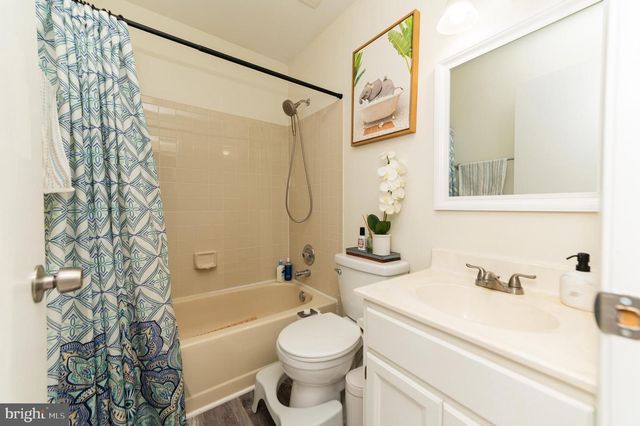 5534 SHIPLEY CT, Centreville, VA 20120