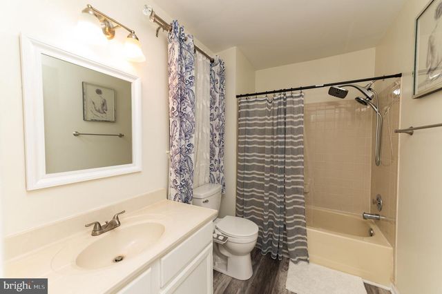 5534 SHIPLEY CT, Centreville, VA 20120