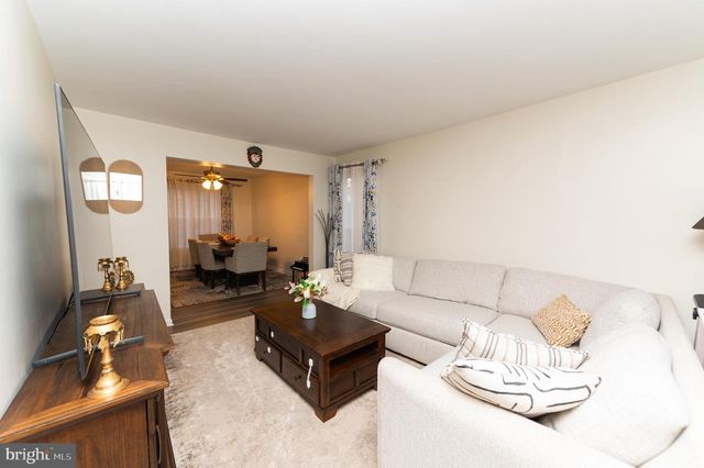 5534 SHIPLEY CT, Centreville, VA 20120