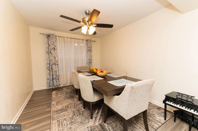 5534 SHIPLEY CT, Centreville, VA 20120
