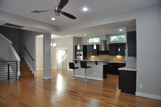 5743 Petty Street, Houston, TX 77007