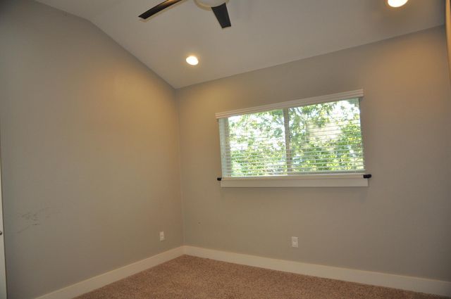 5743 Petty Street, Houston, TX 77007