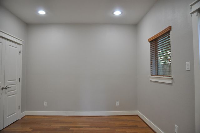 5743 Petty Street, Houston, TX 77007