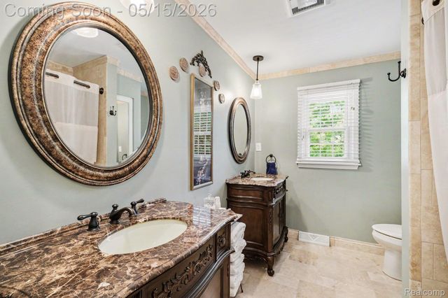 5443 Provincial Road, Grand Blanc Charter Township, MI 48439