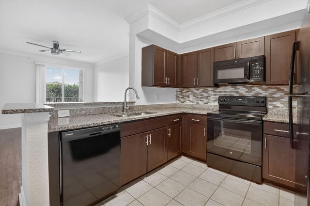 15085 Michelangelo Boulevard 108, Delray Beach, FL 33446