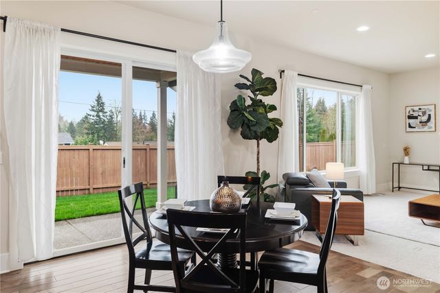 17411 SE 139th Place, Renton, WA 98059