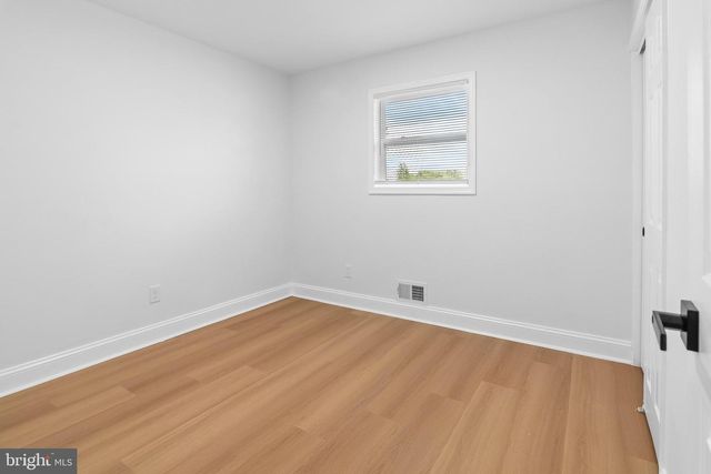 8601 GREENS LN, Baltimore, MD 21244