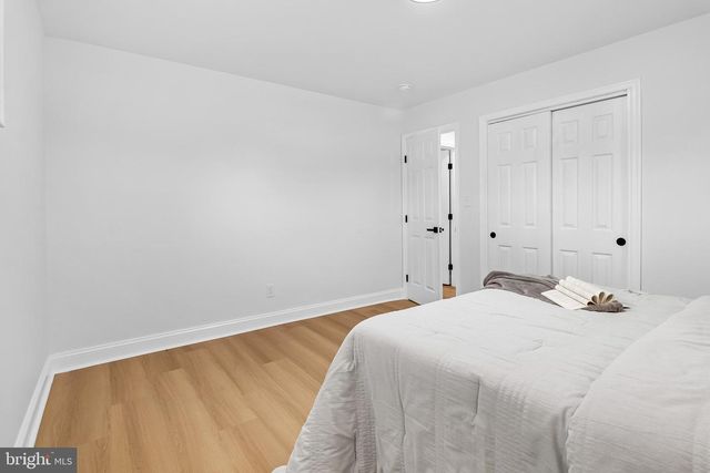 8601 GREENS LN, Baltimore, MD 21244