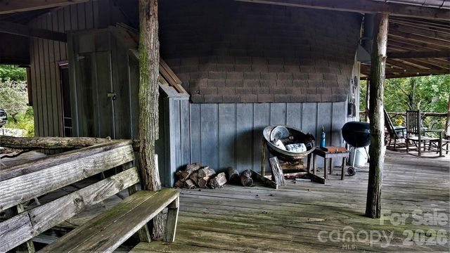 745 Broom Road, Tuckasegee, NC 28783