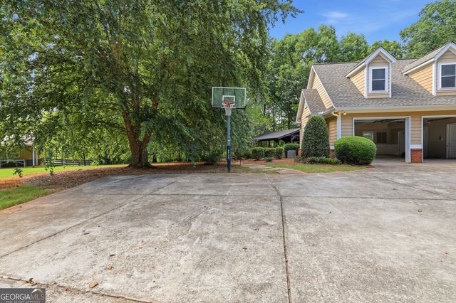 357 Birchwood Drive, Clarkesville, GA 30523