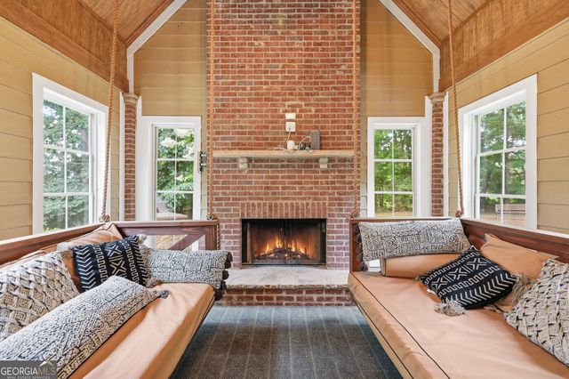 357 Birchwood Drive, Clarkesville, GA 30523