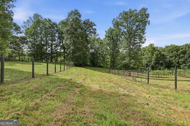 357 Birchwood Drive, Clarkesville, GA 30523