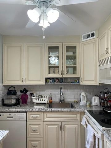 640 Monaco Court N 640, Delray Beach, FL 33446