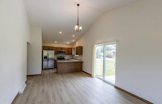 3802 & 3804 ROSS AVENUE, Weston, WI 54476