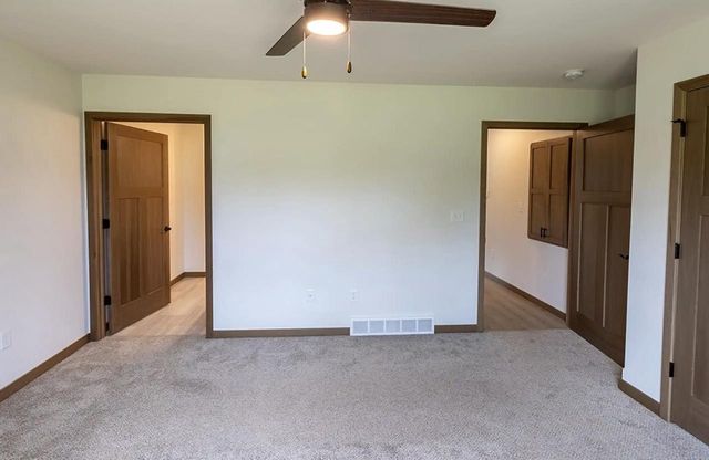 3802 & 3804 ROSS AVENUE, Weston, WI 54476