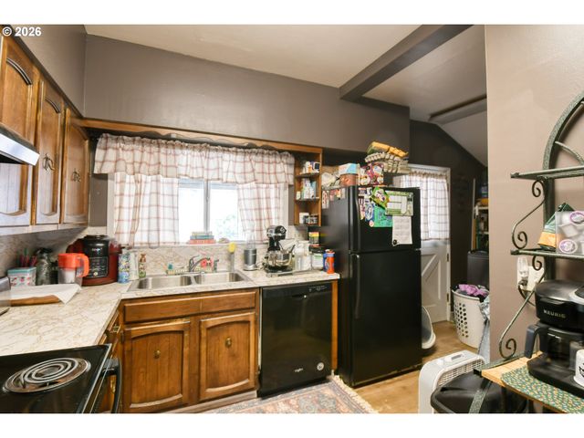 607 Sw COURT Ave, Pendleton, OR 97801