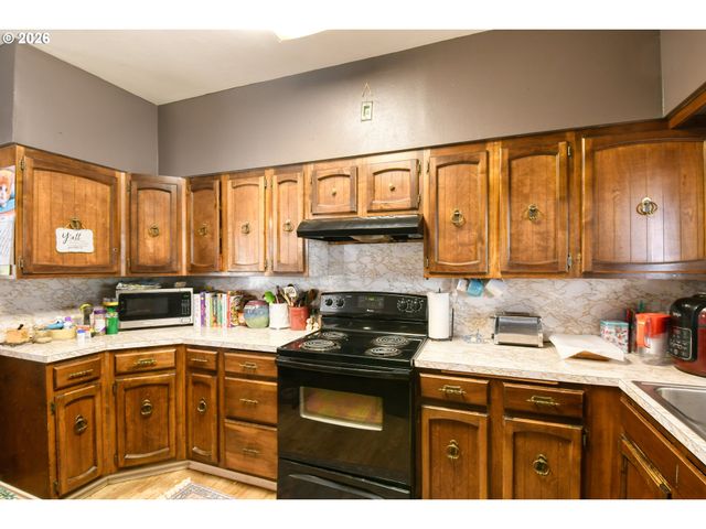 607 Sw COURT Ave, Pendleton, OR 97801