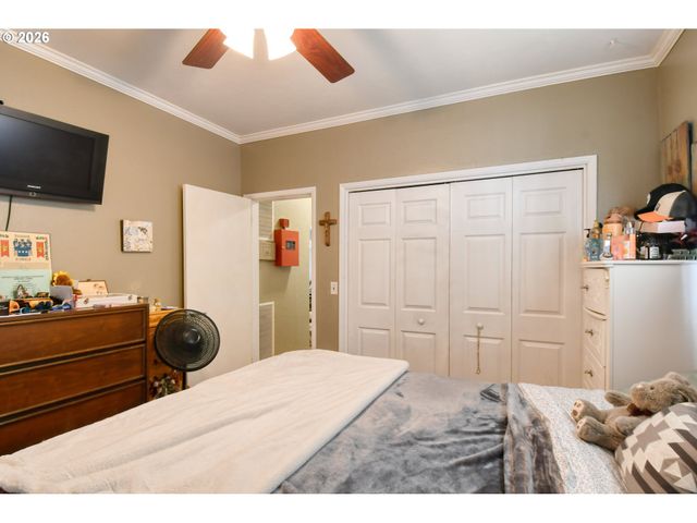 607 Sw COURT Ave, Pendleton, OR 97801