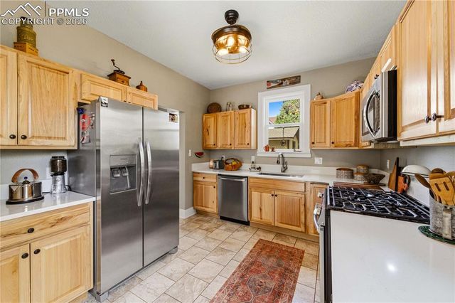 1008 Greenwood Avenue, Canon City, CO 81212