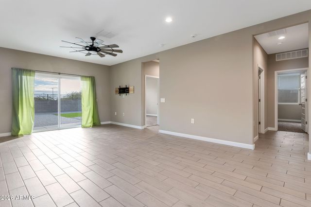 24153 W VERLEA Drive, Buckeye, AZ 85326