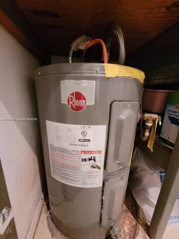 411 S Crescent Dr 105, Hollywood, FL 33021