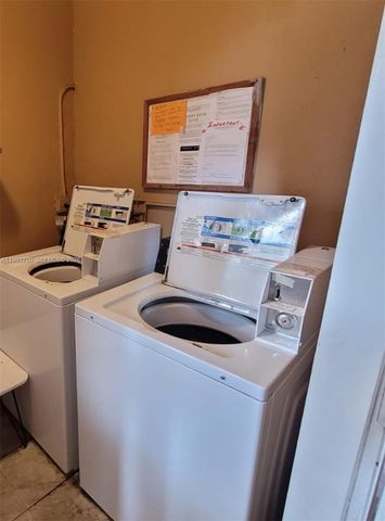 411 S Crescent Dr 105, Hollywood, FL 33021