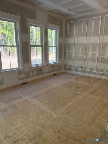 15035 Whitewood Ln, Montpelier, VA 23192
