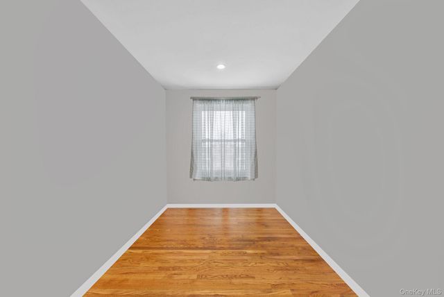 50 E Pine Street, Long Beach, NY 11561