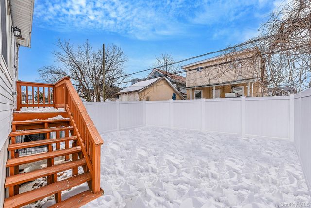 50 E Pine Street, Long Beach, NY 11561