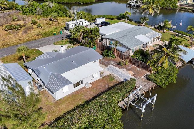 1073 ALSTON LANE, Englewood, FL 34223