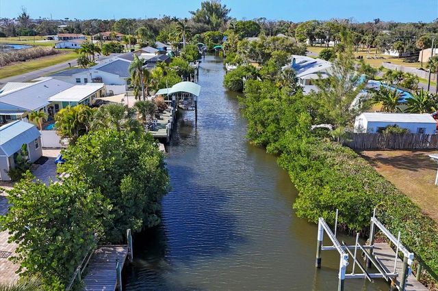 1073 ALSTON LANE, Englewood, FL 34223